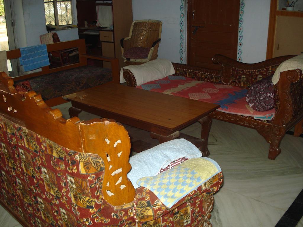 פושקאר Raghav Resort מראה חיצוני תמונה